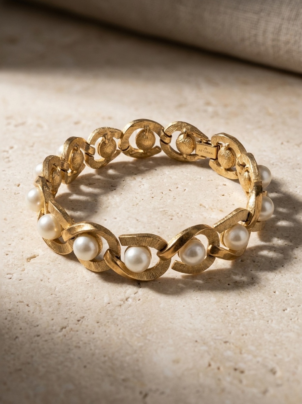 Vintage Crown Trifari Gold-Tone Faux Pearl Interlocking Link Bracelet